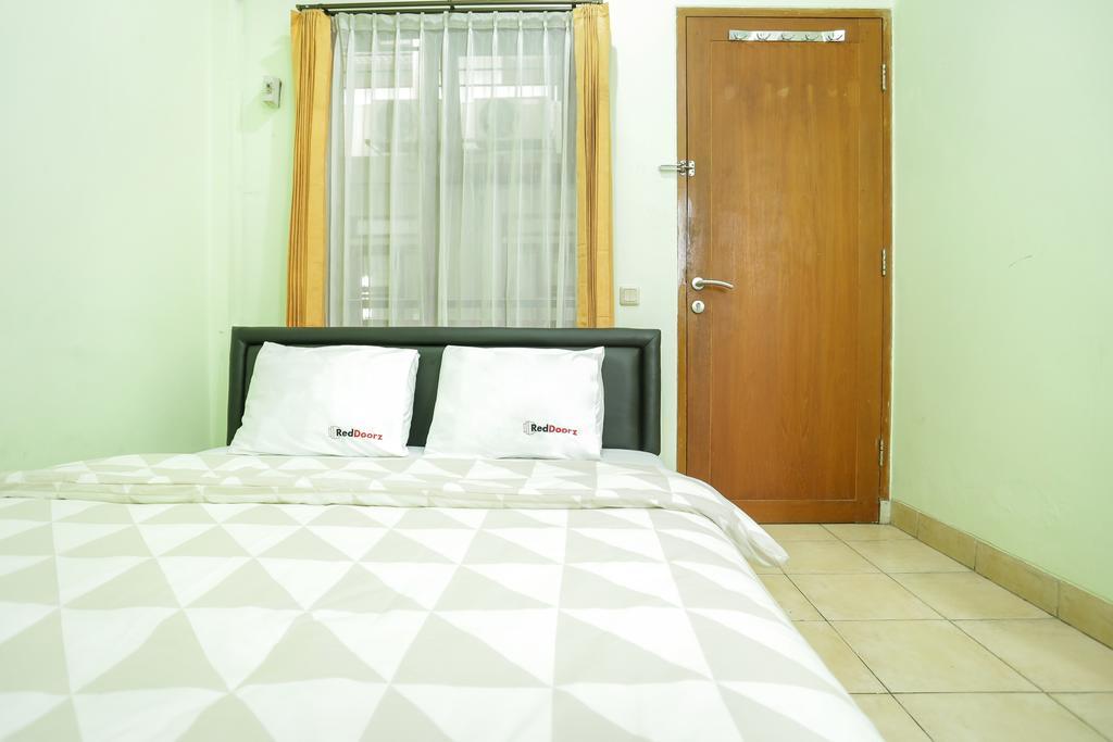 Reddoorz Near Sukajadi Hotel Bandung Kültér fotó