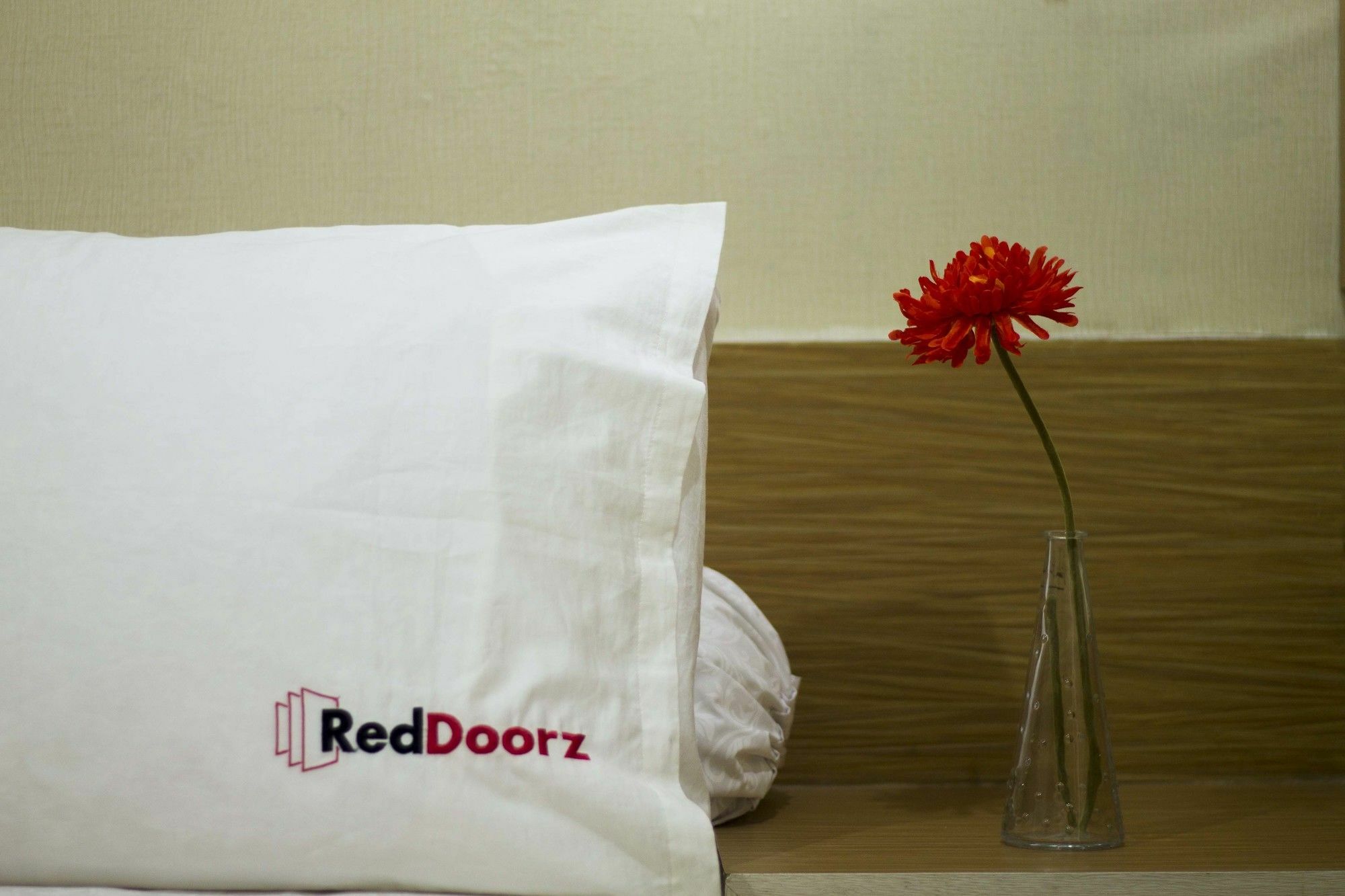 Reddoorz Near Sukajadi Hotel Bandung Kültér fotó